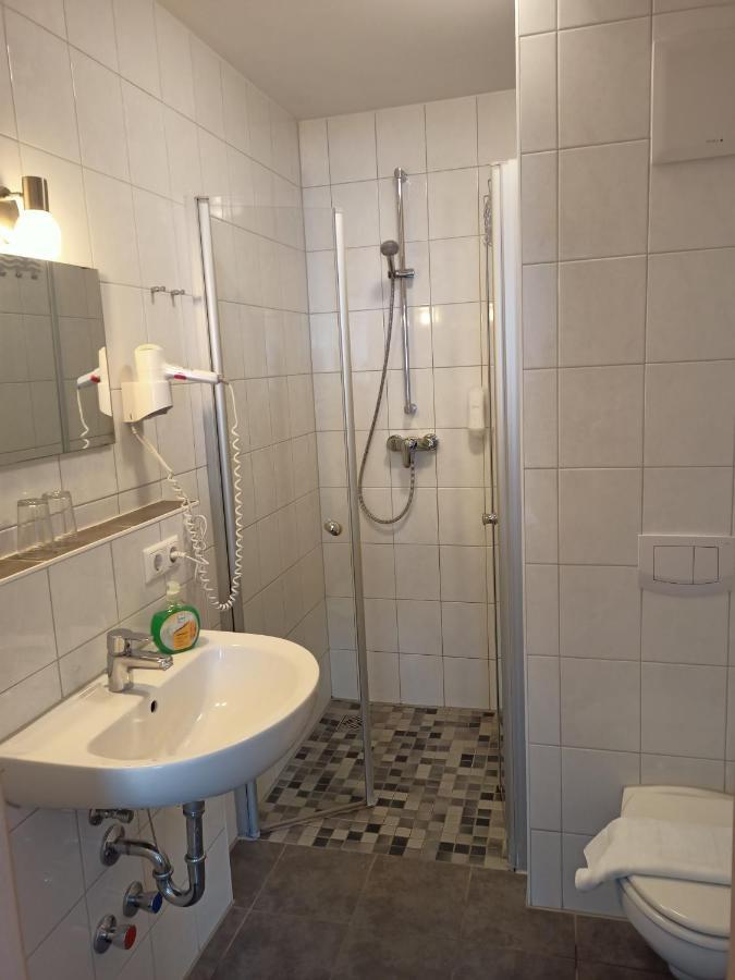 Hotel - Gasthof Erber Sinzing Eksteriør bilde