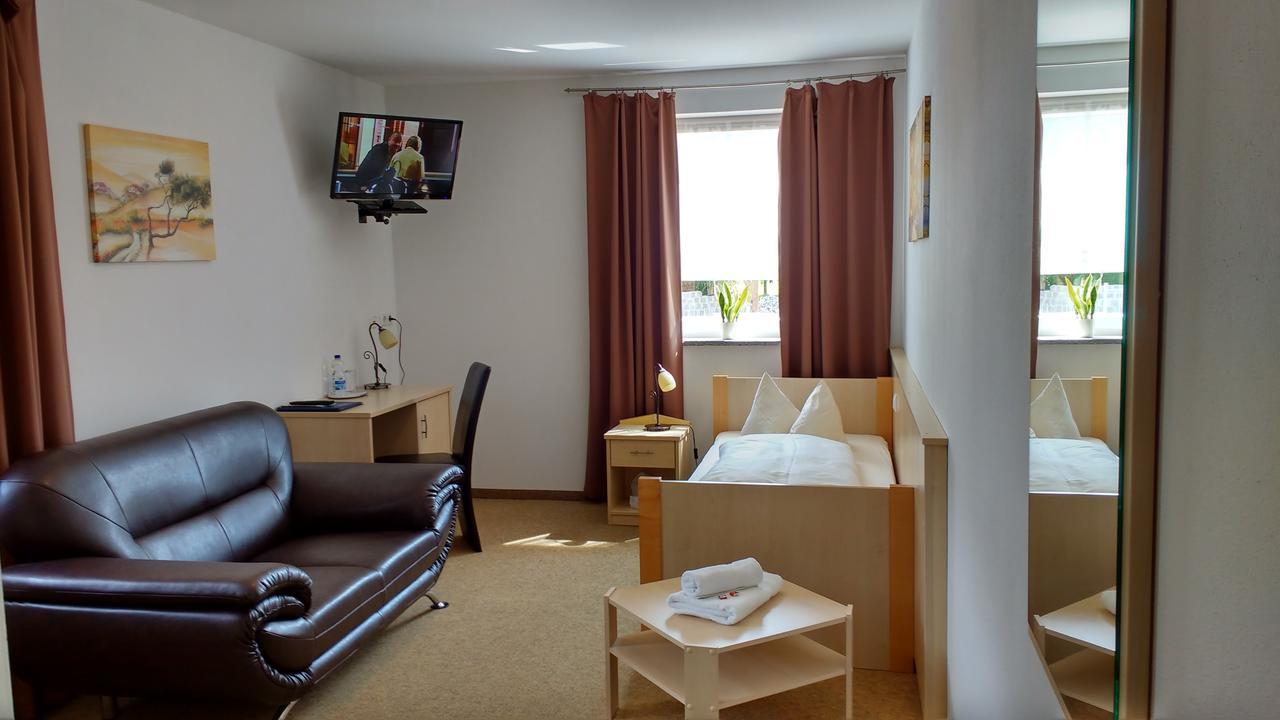 Hotel - Gasthof Erber Sinzing Eksteriør bilde